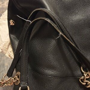 Elegant Black Leather Handbag
